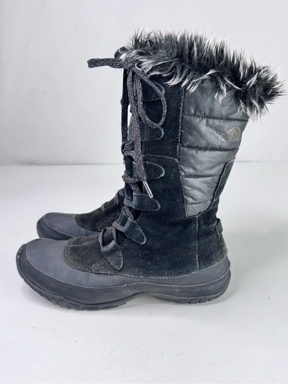 The North Face Women's Black Lace-Up Faux Fur Winter Boots